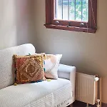 Cozy With A Private Garden, Full Flat Apartment Istanbul
